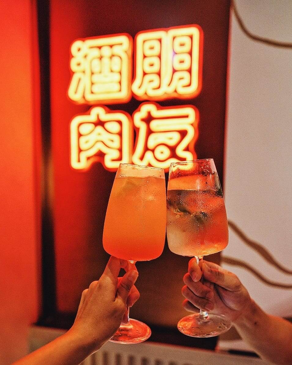 以橙及檸檬調製清新Cocktail!